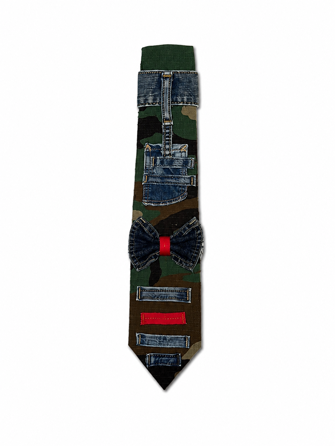 Red Bow Accent Camo Tye